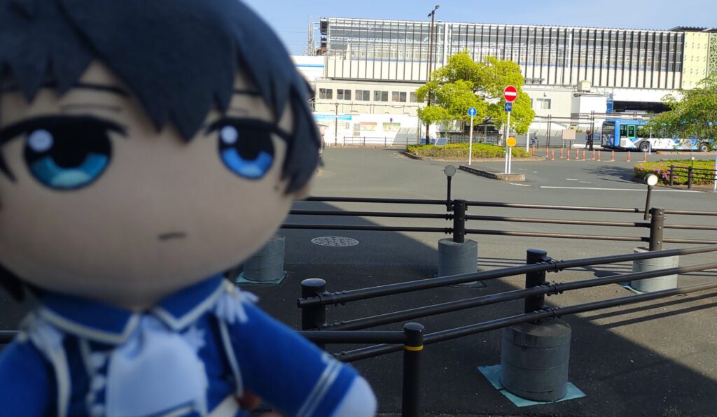 恭二ぬい 東村山駅前